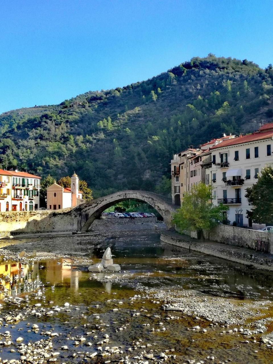 Stardust - Bedbluesky Villa Dolceacqua Luaran gambar