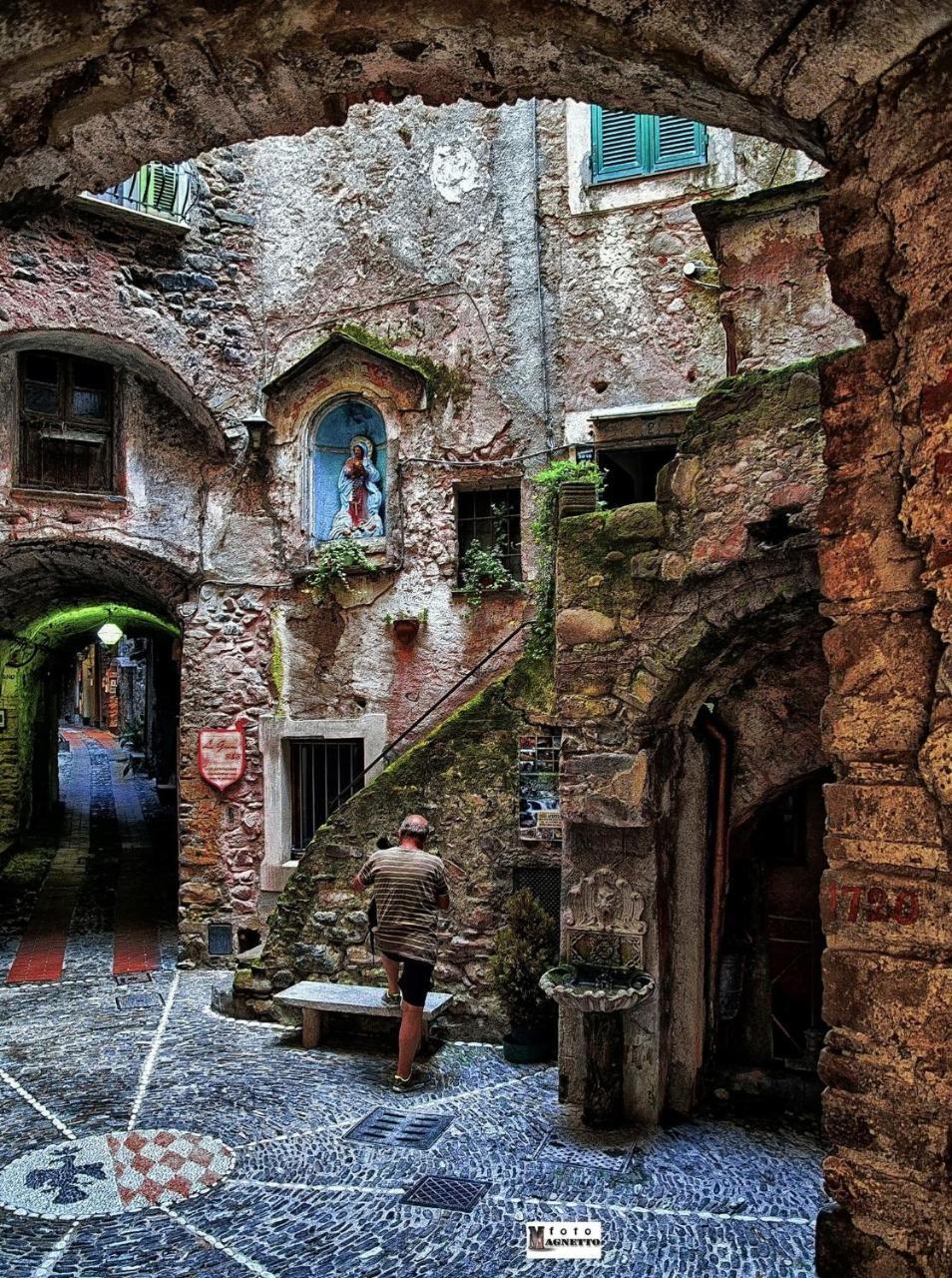 Stardust - Bedbluesky Villa Dolceacqua Luaran gambar